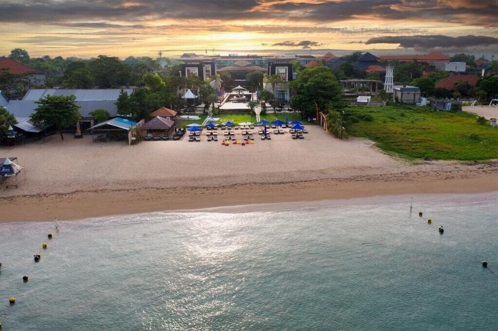 Hotel The Sakala Resort Bali 5*