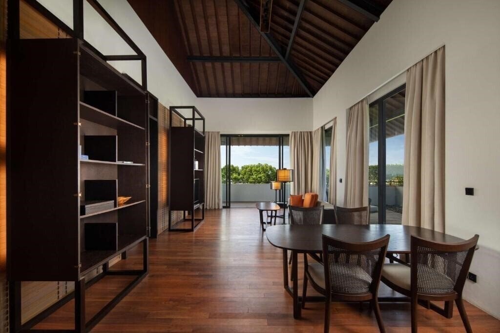 Imaginea Radisson Blu Uluwatu 5*