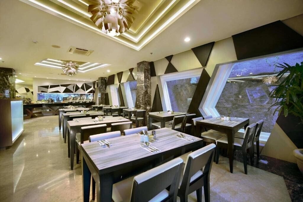 Картинка Neo Kuta Jelantik 3*