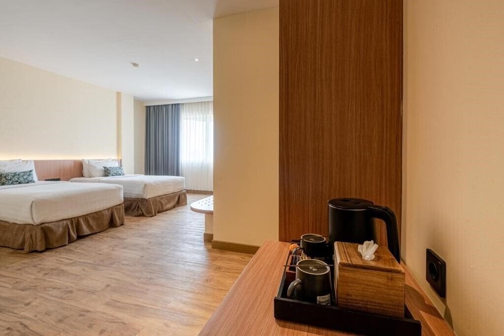 Fotografii The Rivavi Legian Hotel 4*