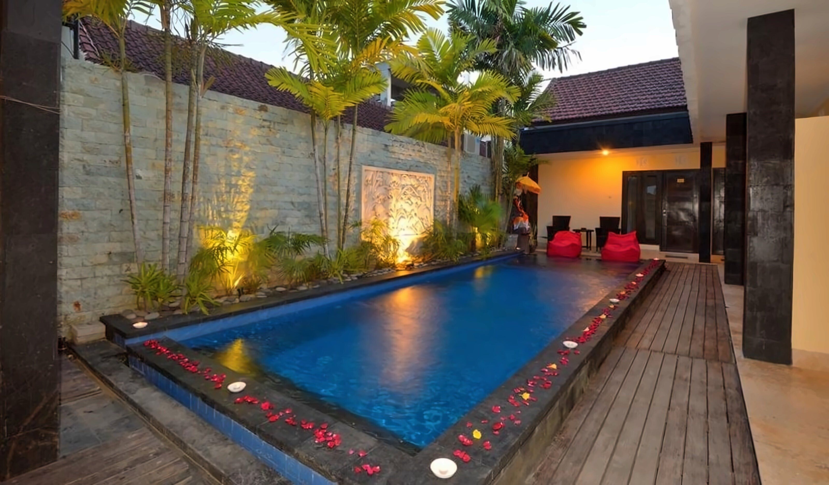 Hotel Andari Legian Hotel 3*