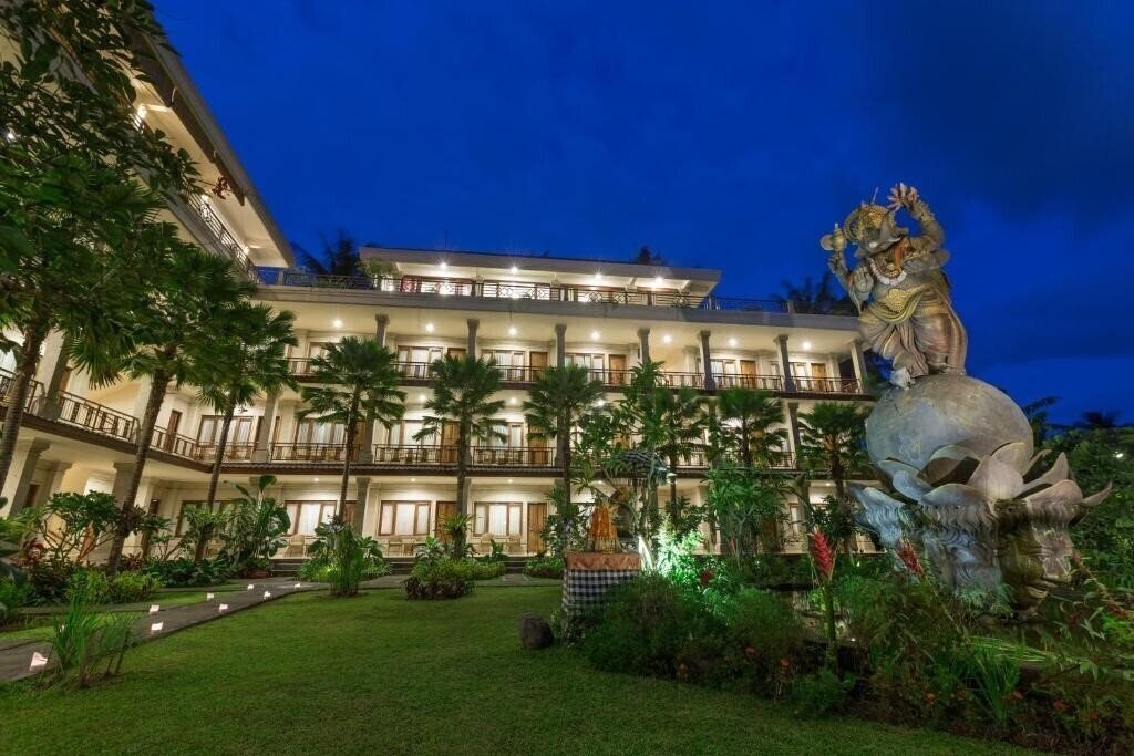 Hotel Om Ham Retreat 3*