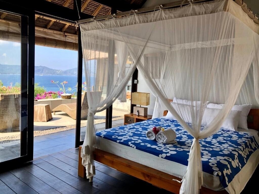 Hotel Bloo Lagoon 3*