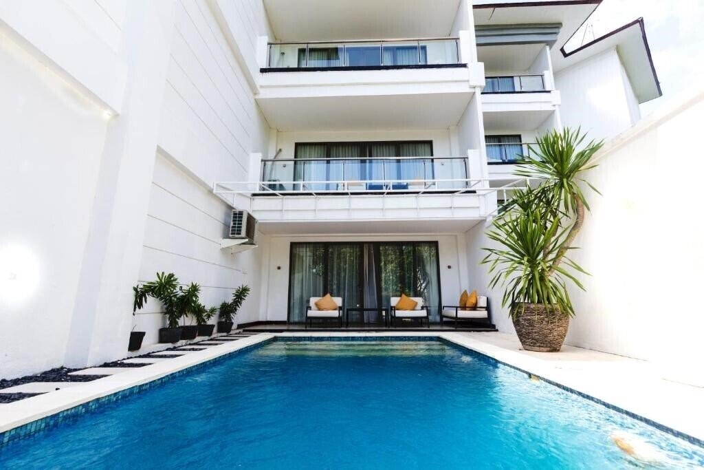 Hotel Lv8 Resort Canggu Bali 5*