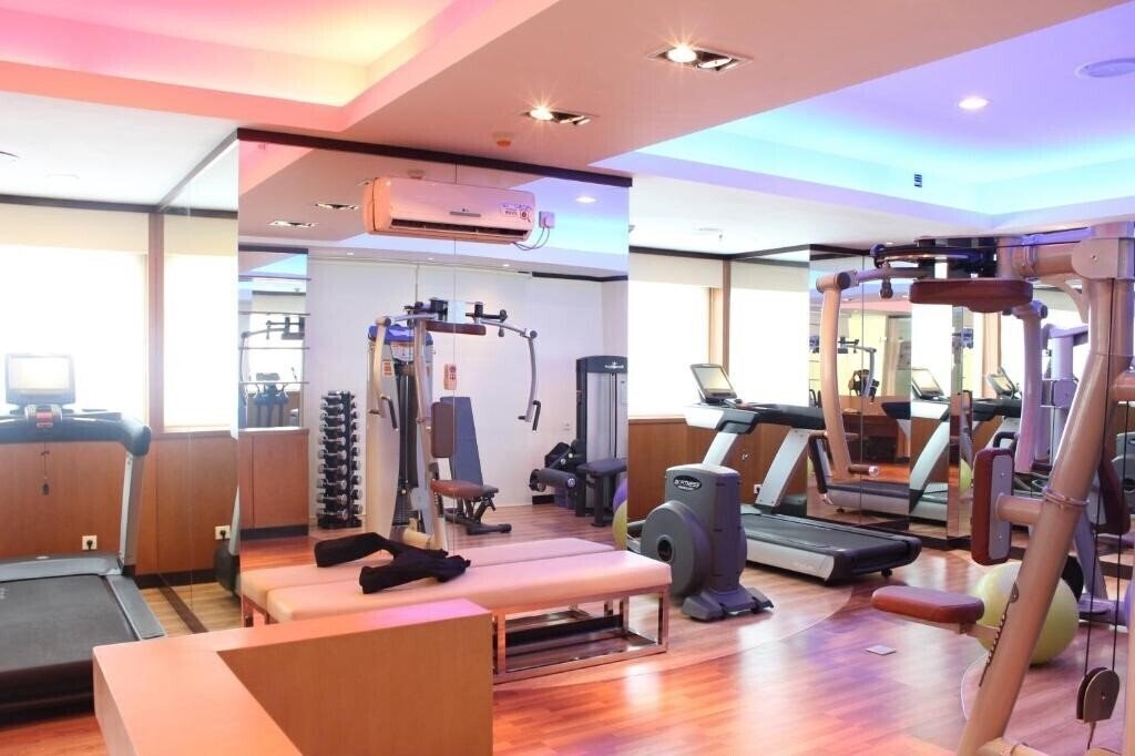 Imaginea Aston Pluit Hotel And Residense 4*