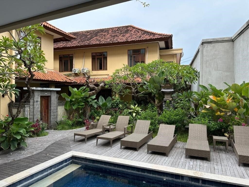 Hotel Villa Bunga Hotel & Spa 3*