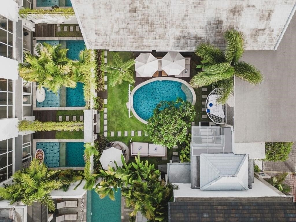 Hotel Aeera Villa 4*