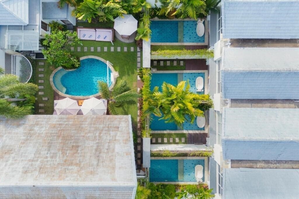 Imaginea Aeera Villa 4*