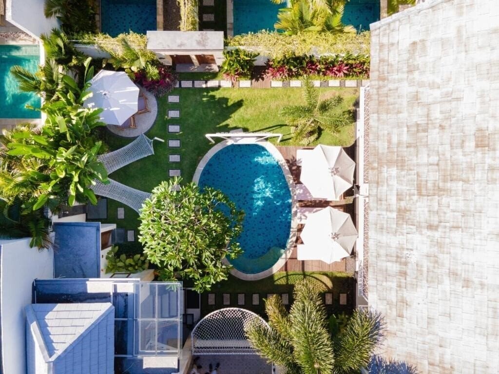 Imaginea Aeera Villa 4*