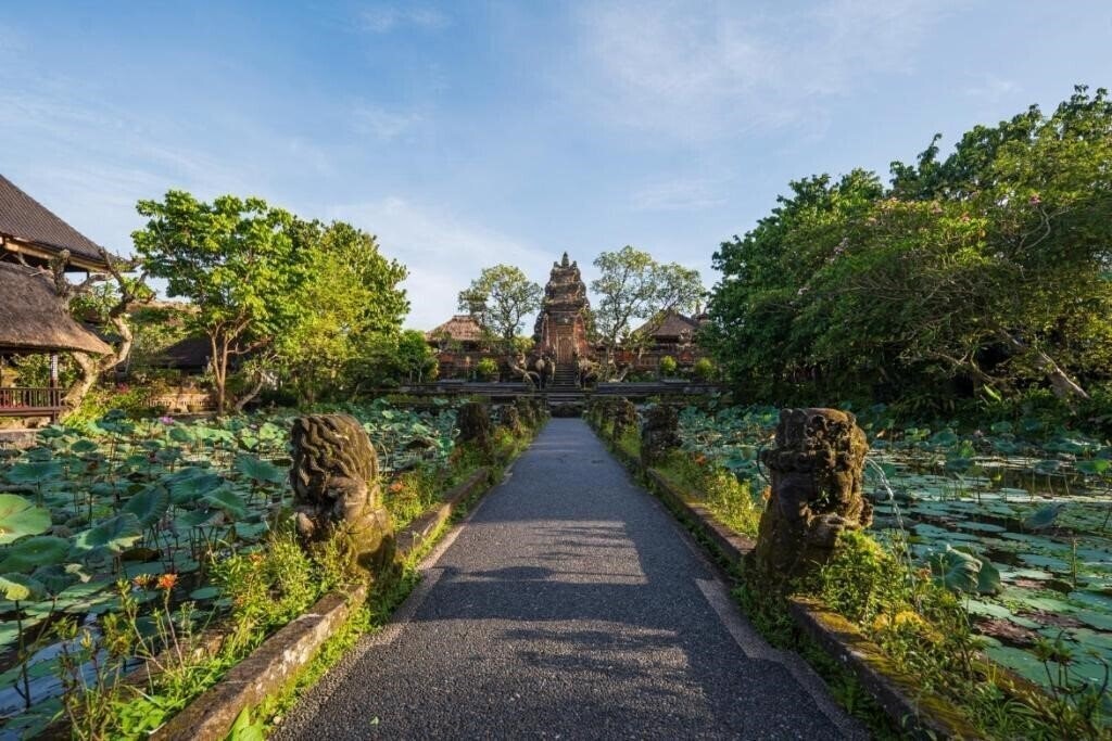Imaginea Puri Saraswati Dijiwa Ubud 4*