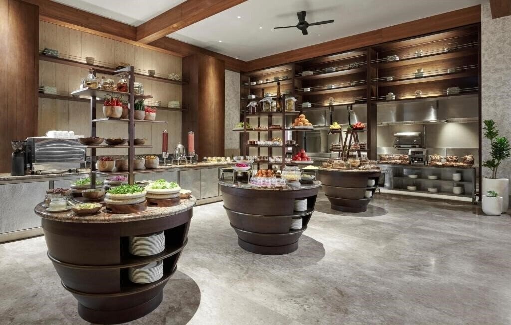 Fotografii Holiday Inn Resort Bali Canggu, An IHG Hotel 5*