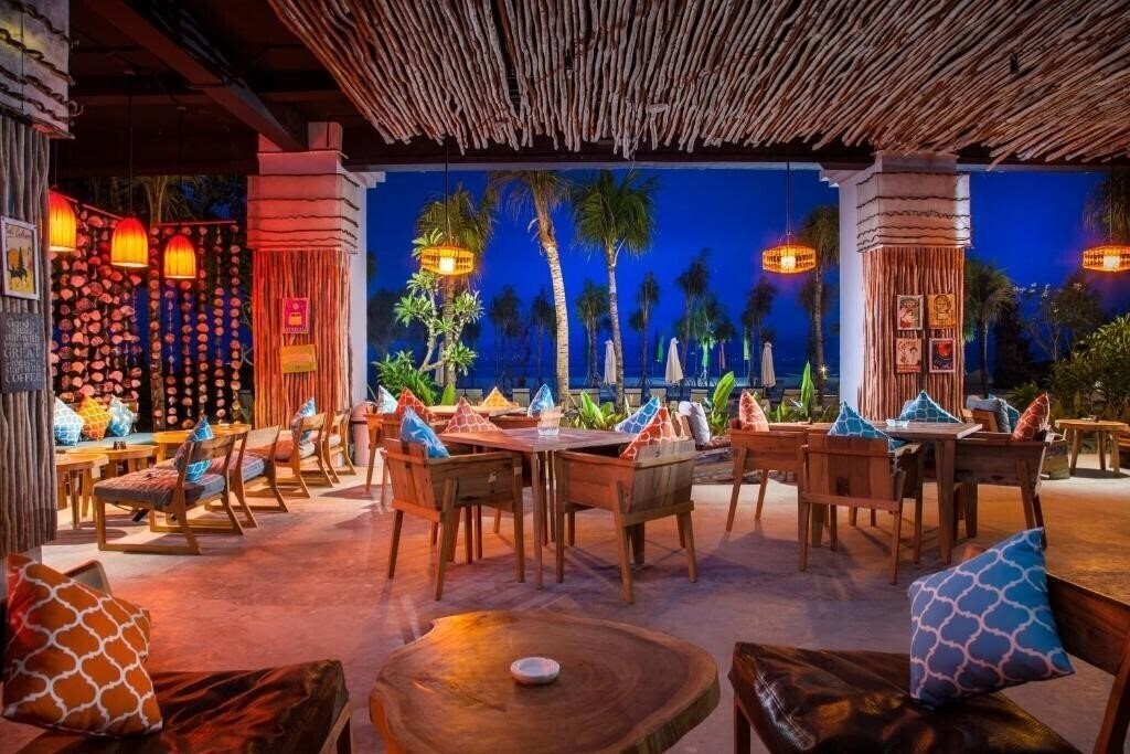 Imaginea Mahagiri Resort Nusa Lembongan 5*