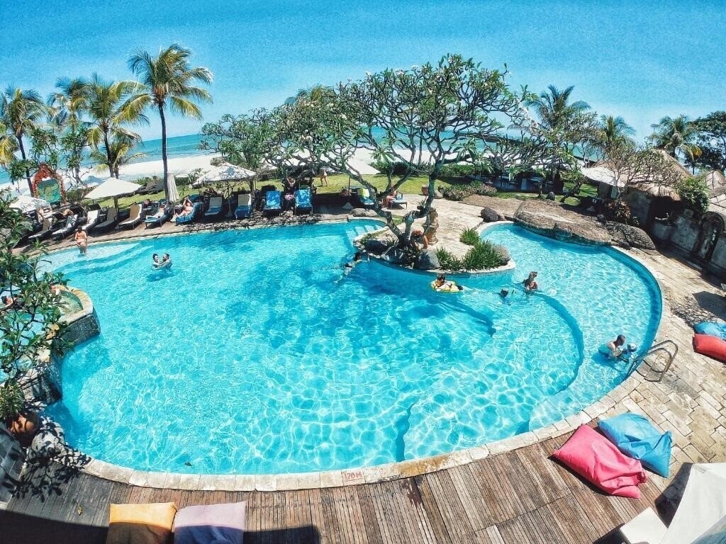 Hotel Balisani Suites Hotel 4*