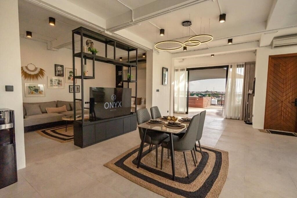 Imaginea Onyx Beach Hotel 2*