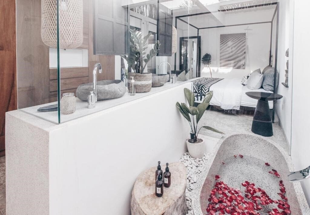 Fotografii Beyond Bungalows (Adults Only) 4*