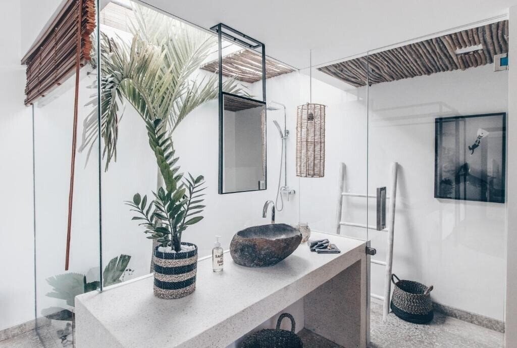 Imaginea Beyond Bungalows (Adults Only) 4*