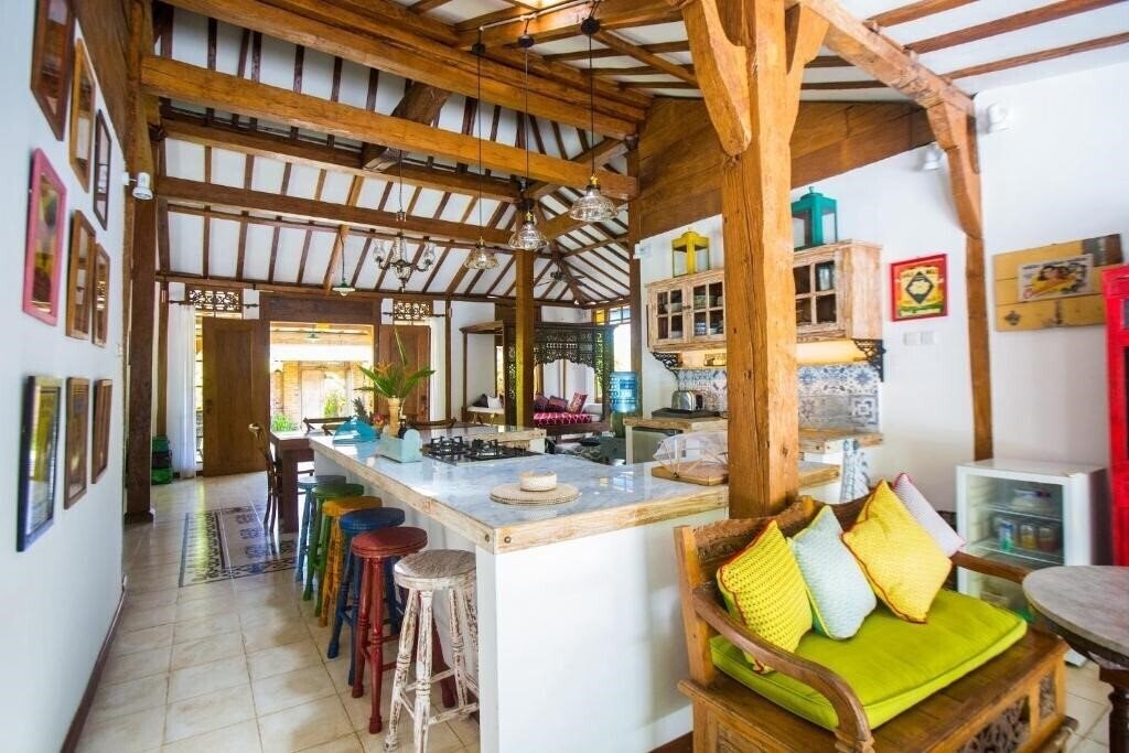 Imaginea Lata Lama 4*