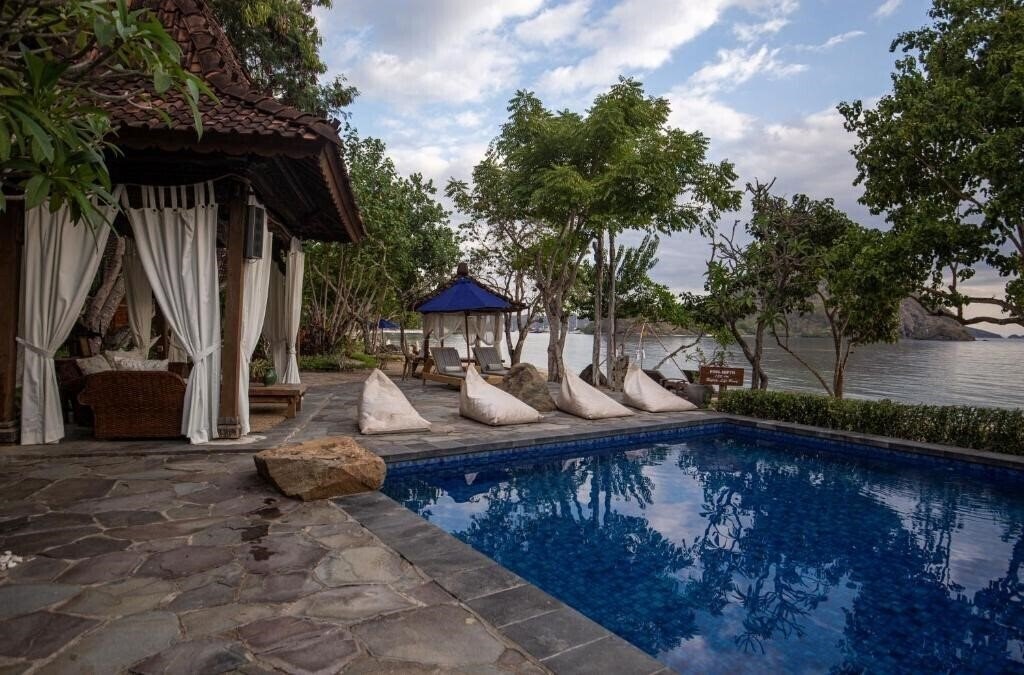Fotografii Plataran Komodo 5*