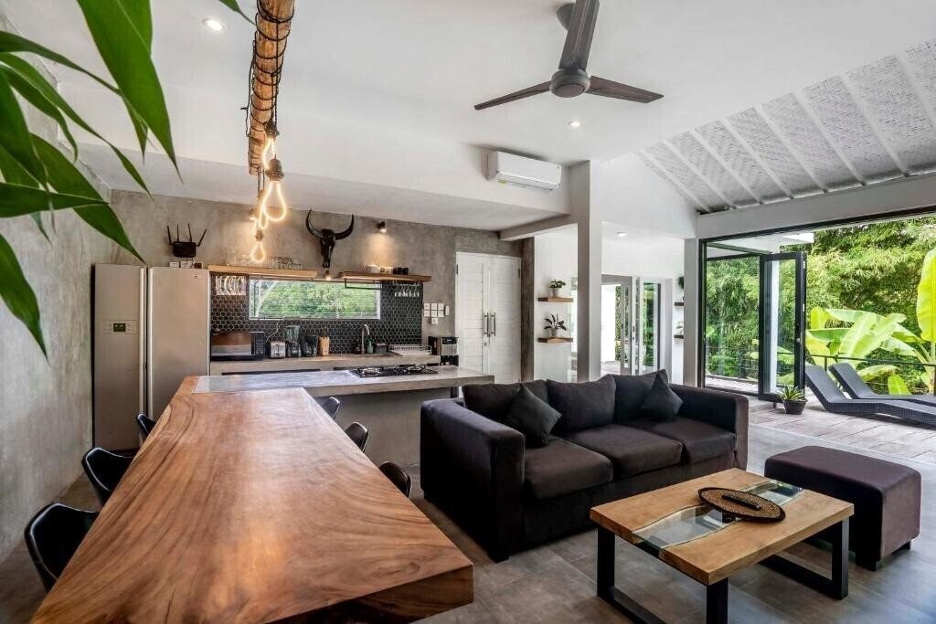 Imaginea Villa Infinity Bali 4*