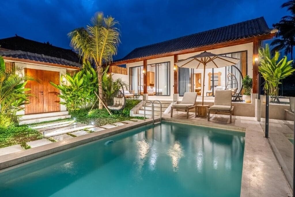 Изображение Ubud Rice Field Villa 4*