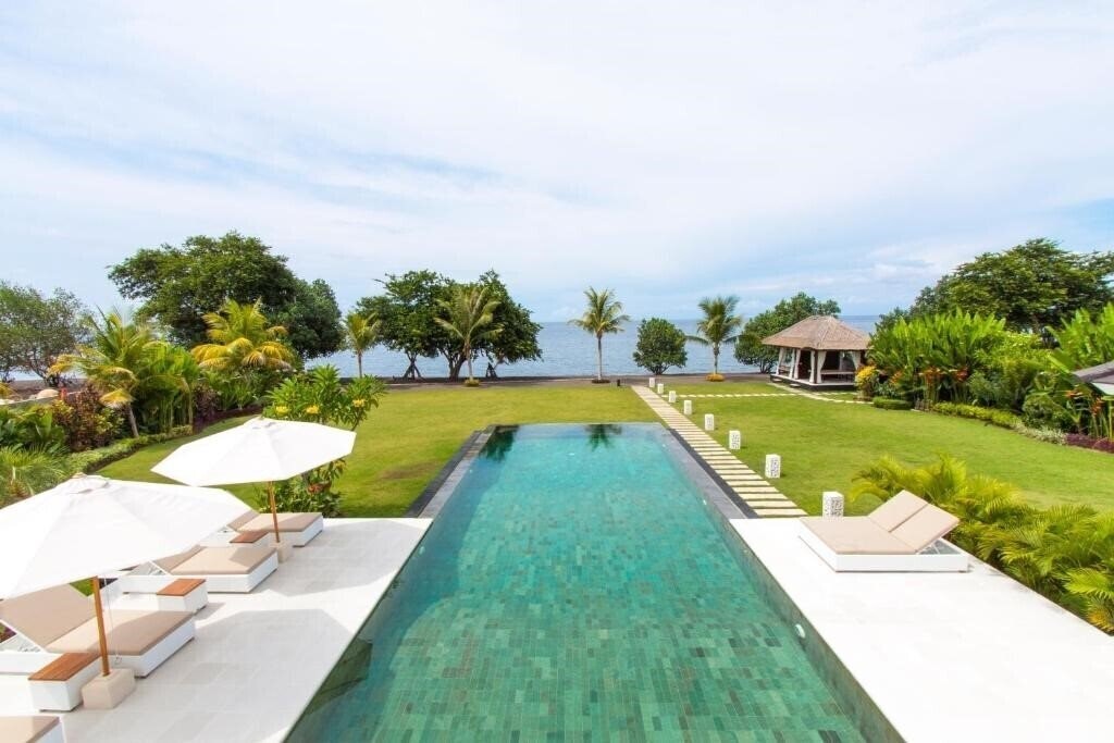 Imaginea Villa Mathan 4*