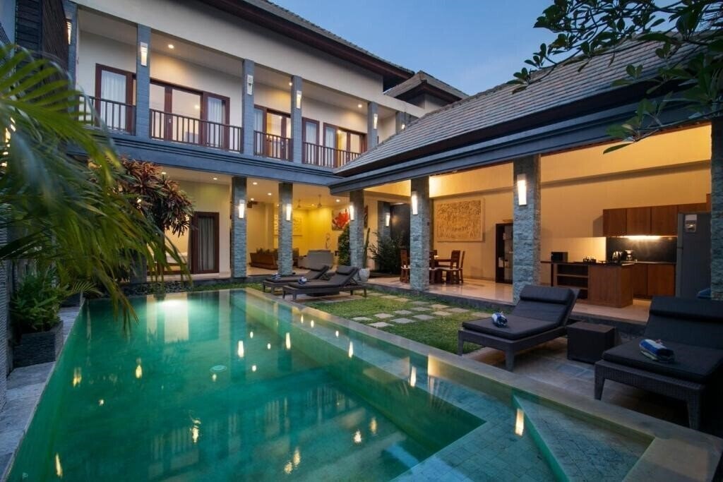 Hotel Villa Verano At Echo Beach Canggu 4*