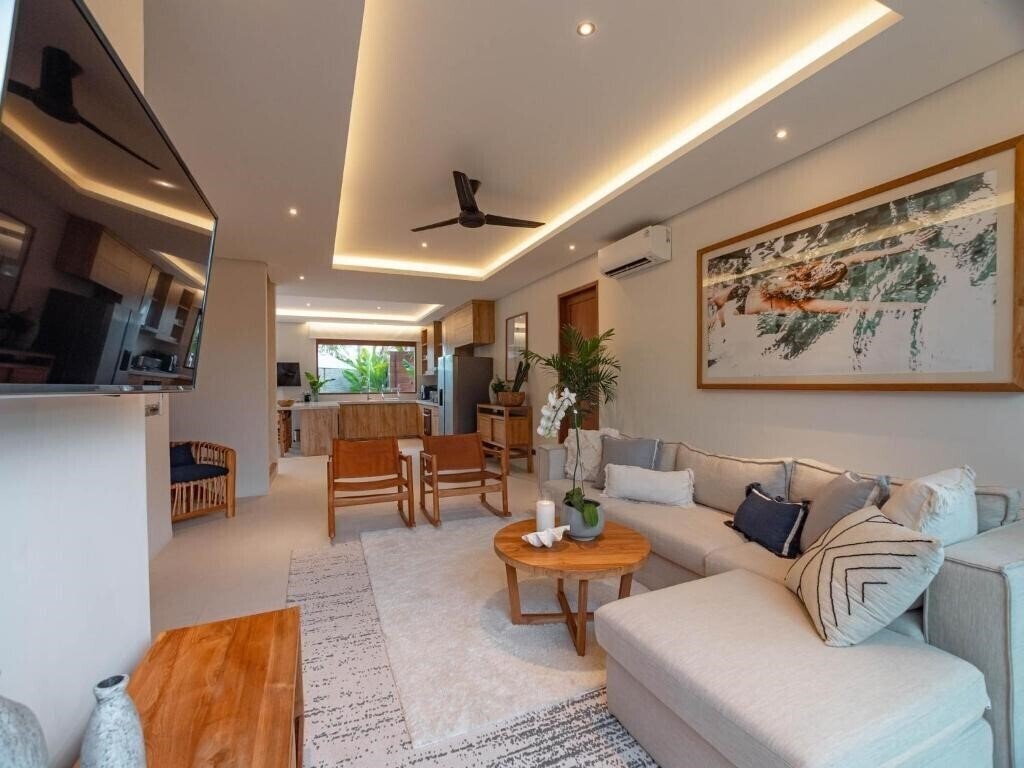 Отель Arama Villas 3*