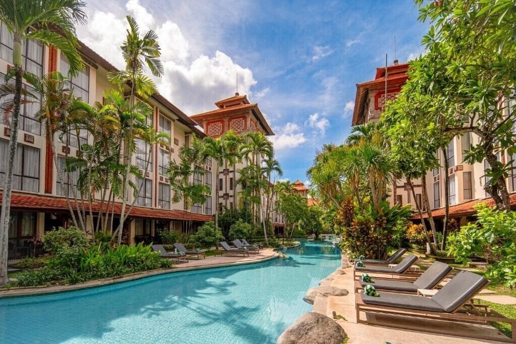 Hotel Prime Plaza Hotel & Suite Sanur 4*