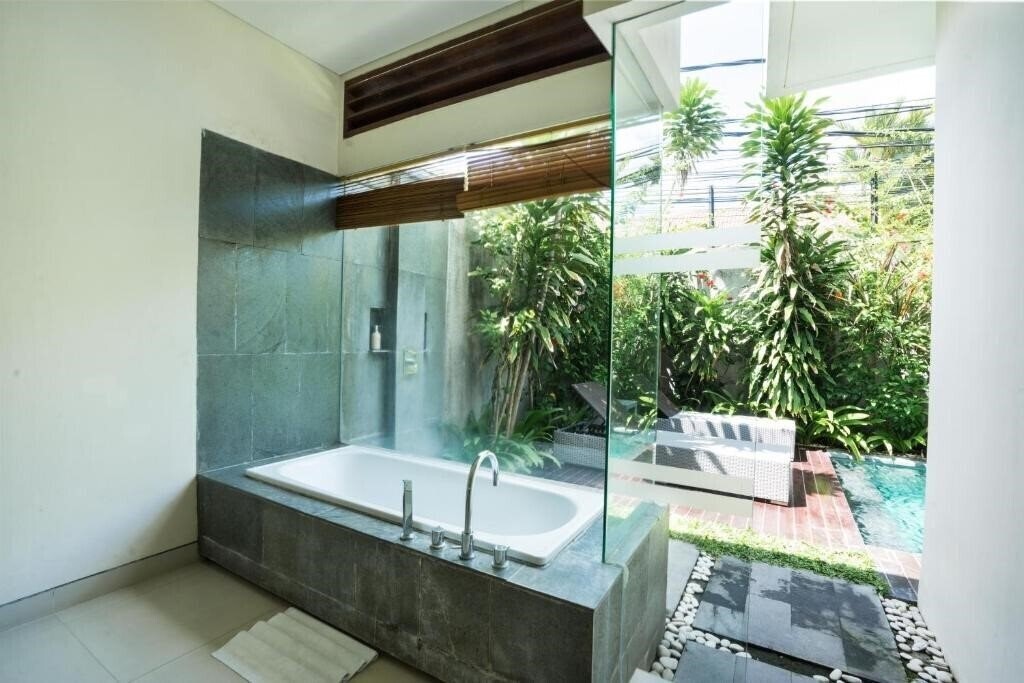 Фотография Royal Samaja Villas 4*