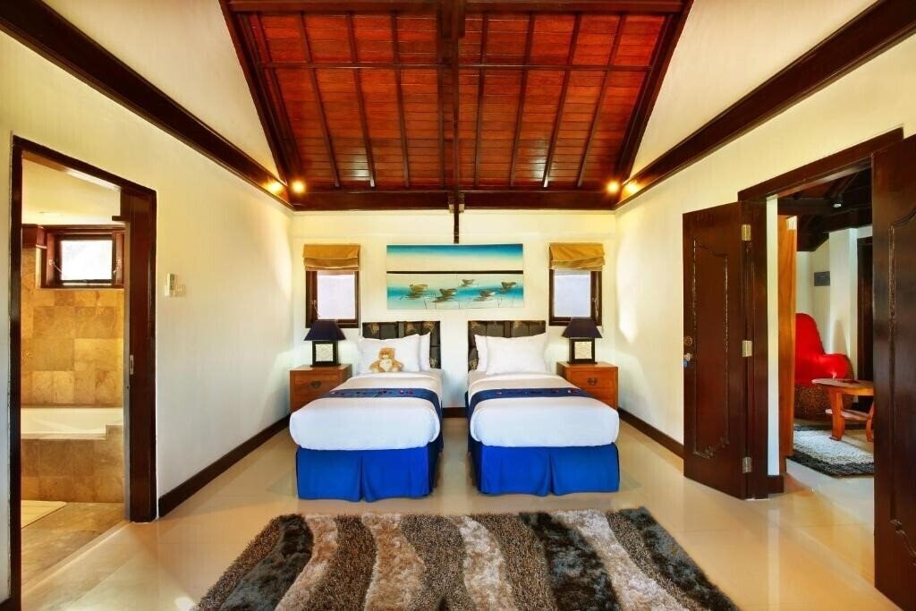 Фото Alysha Villa Seminyak Beachside 4*