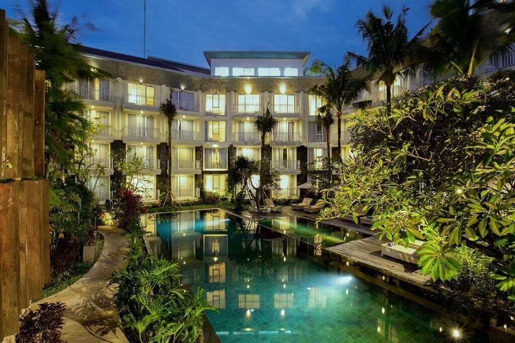 Hotel The 1O1 Bali Fontana 4*
