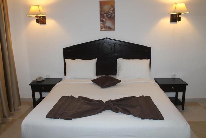 Imaginea Rest Hills Suites 3*
