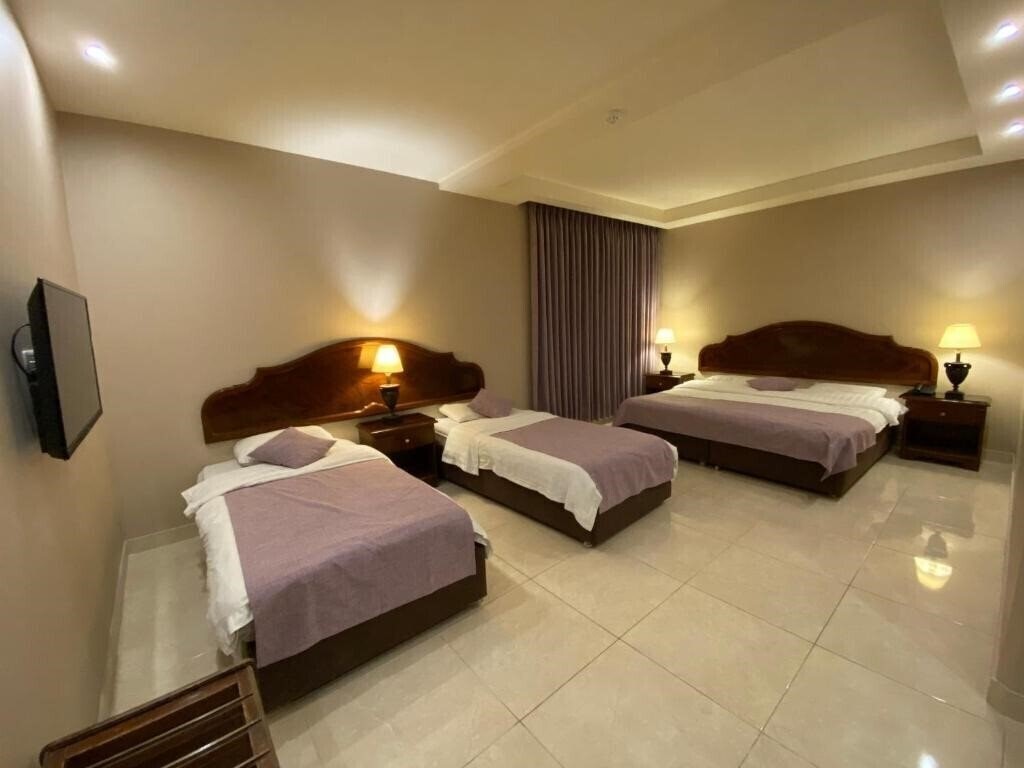 Фото Mosaic City Hotel 3*
