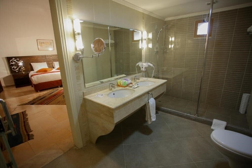 Фото Old Village Resort 3*