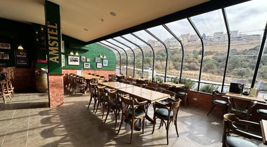 Imaginea Petra Palace 3*