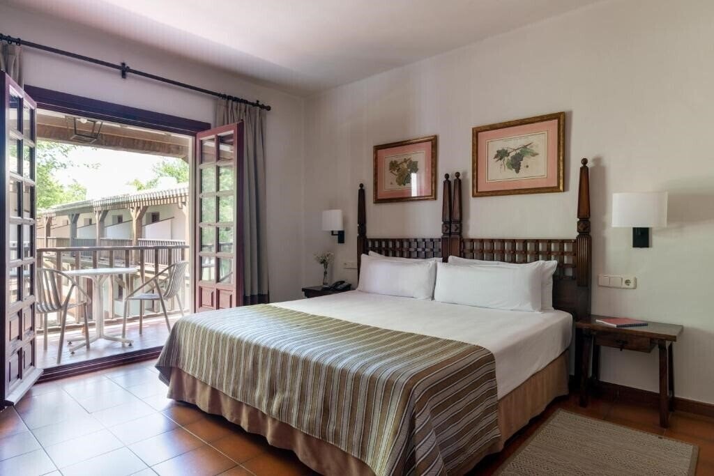 Фото Parador De Albacete 4*