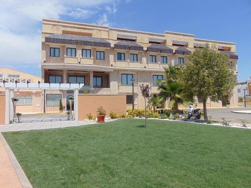 Hotel Hotel Restaurante Emilio 3*