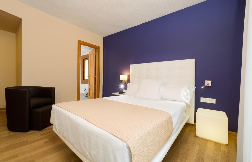 Hotel Tryp Ciudad De Alicante 3*
