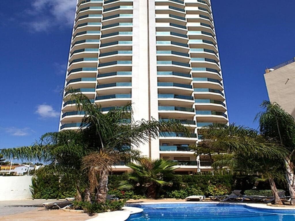 Imaginea Apartamentos Esmeralda Suites Apartments 3*