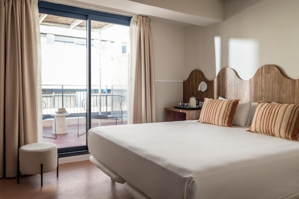 Hotel Bypillow Paseo 2*