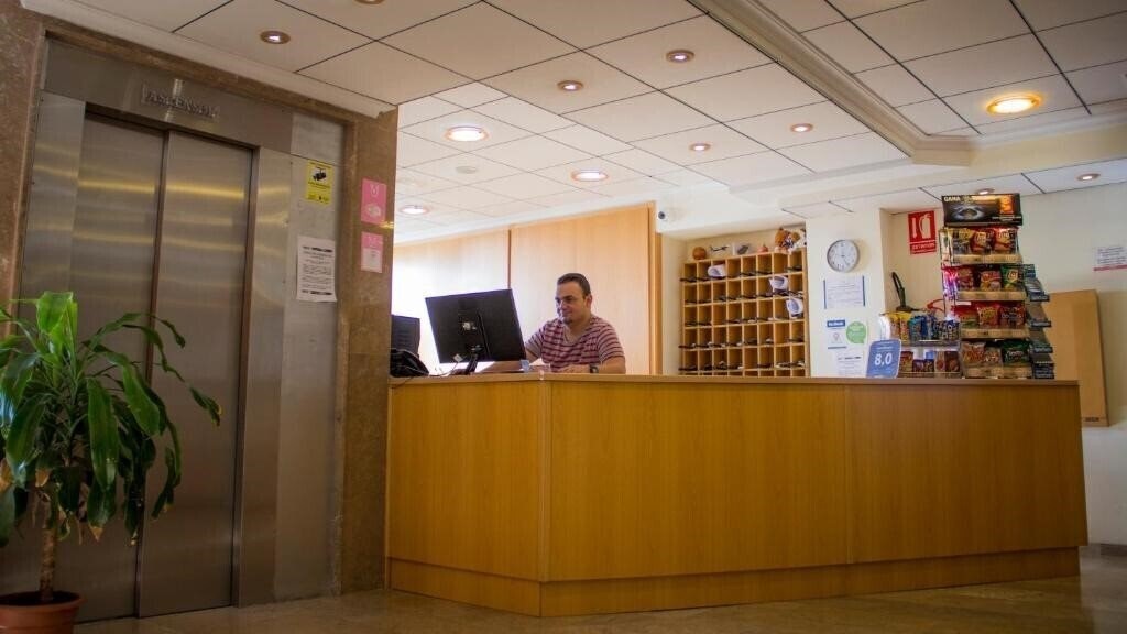 Imaginea Hostal Meseguer 3*