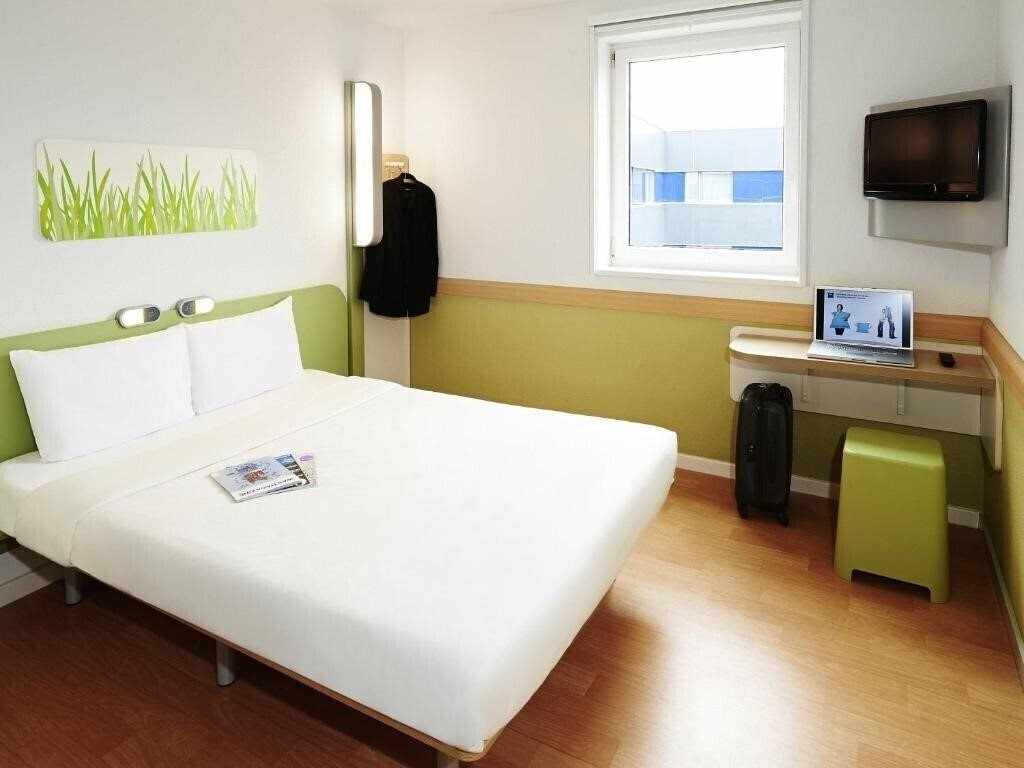 Отель Ibis Budget Alicante 3*