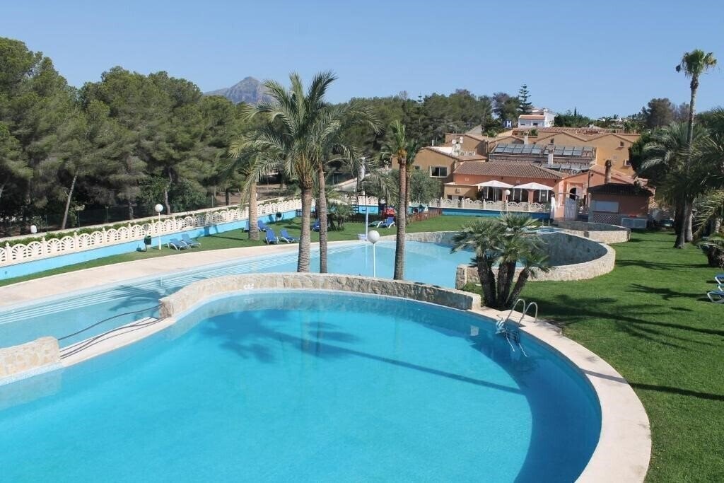 Hotel Aparthotel Pinosol 3*