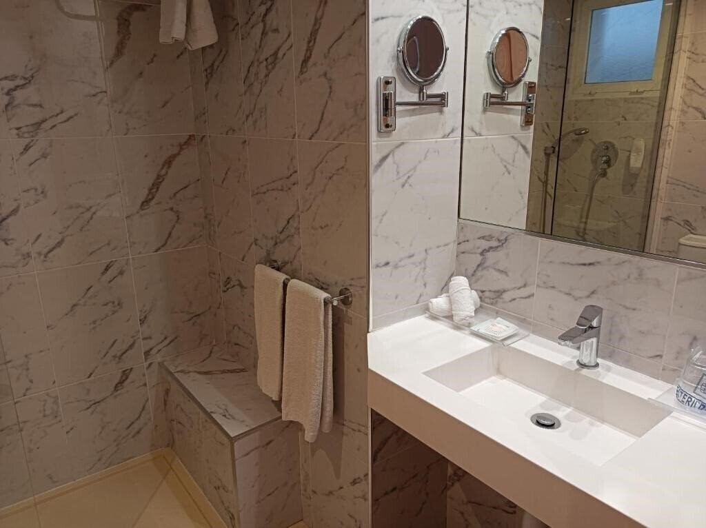 Fotografie Mendez Nunez 2*