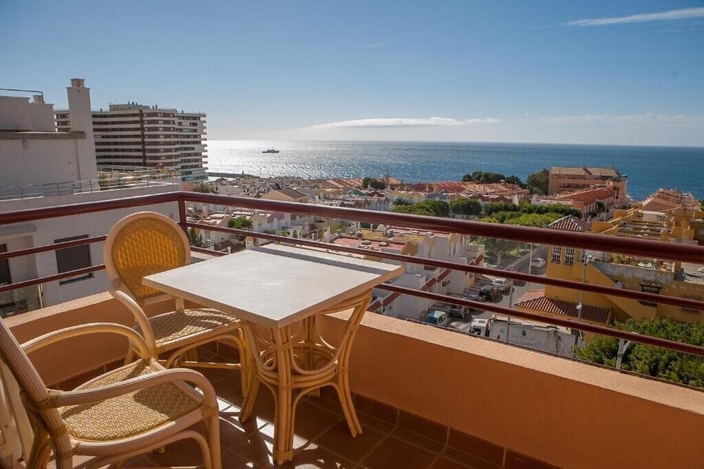 Imaginea Apartahotel Aguadulce 3*