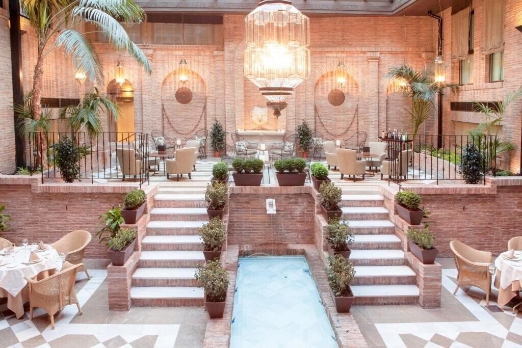 Hotel Vincci Albayzin 4*