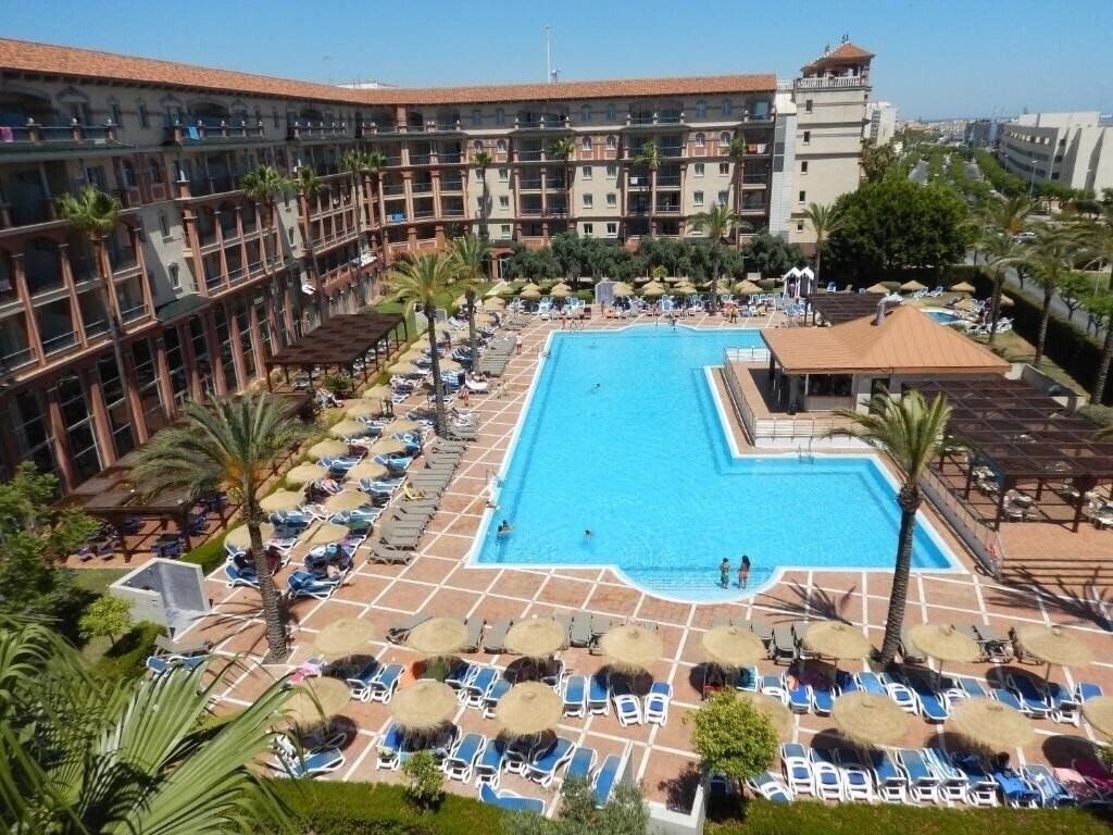 Hotel Ohtels Islantilla (ex. Asur Hotel Islantilla Suites & Spa) 4*