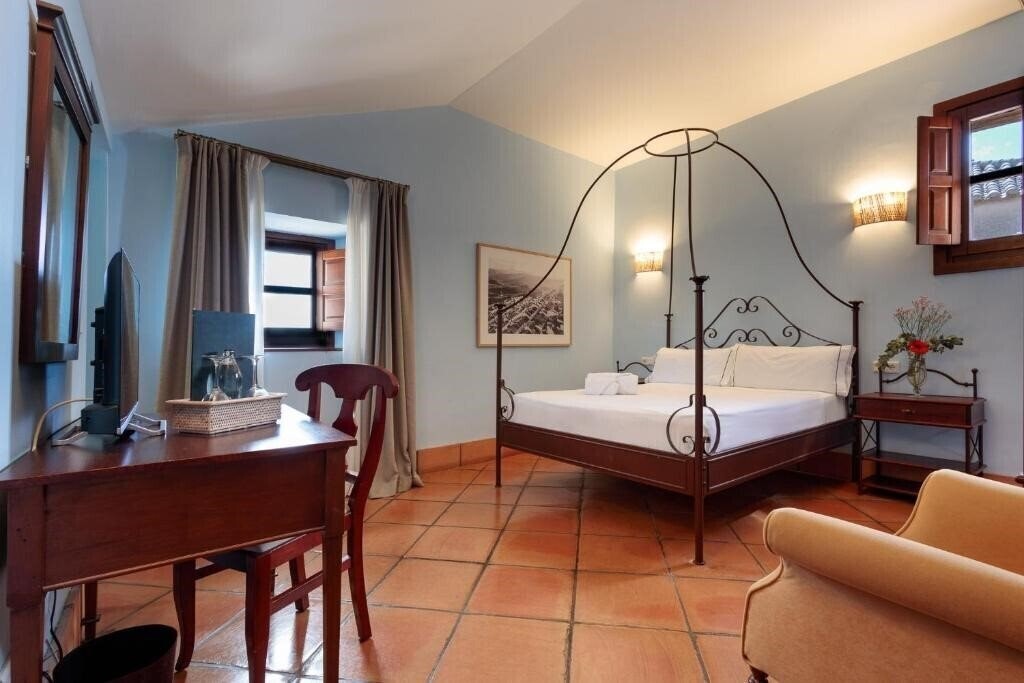 Imaginea Hotel Tugasa Castillo De Castellar (ex. Castillo De Castellar) 3*