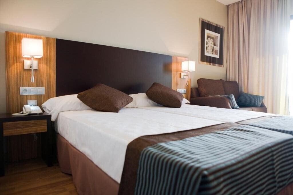 Fotografii Conilsol Hotel Y Apartamentos (ex. Apartamentos Conilsol, Hotel Conilsol) 3*