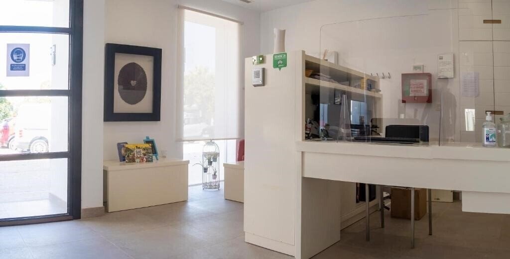 Imaginea Hotel Senderos 3*